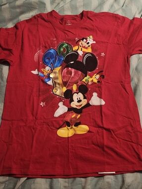 Walt Disney 2012  Mickey Mouse, Donald’s Duck‎ And Goofy T-shirt Men's Size M